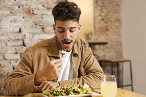 Tidak Hanya Latihan Fisik, Berikut Pola Makan Sehat untuk Laki-laki