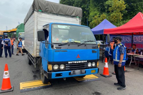 Mitsubishi fuso, Truk ODOL, kendaraan odol, Zero Odol, Isuzu, Zero ODOL 2027 : Cara Isuzu dan Fuso Cegah Modifikasi Usai Pembelian