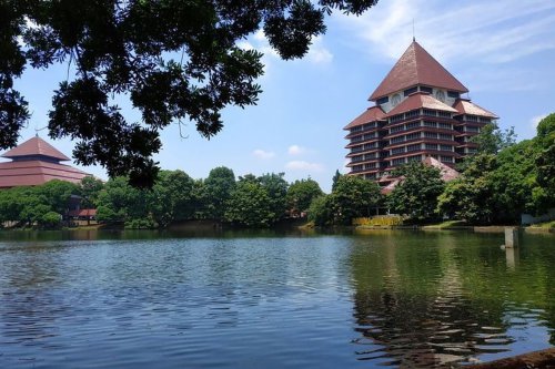 Top 10+ Universitas Negeri Terbaik Indonesia Versi THE WUR 2026, Mana Saja?