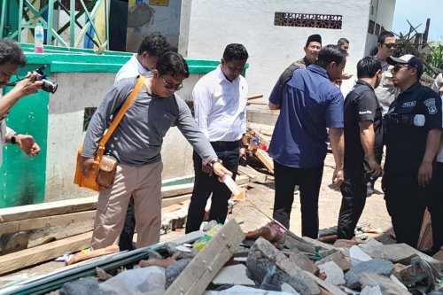 Pengasuh Ponpes di Situbondo Sebut Atap Ambruk Usai Hujan Deras Disertai Angin Kencang