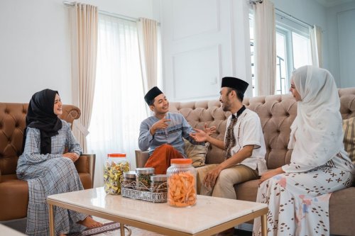 Psikolog Beri Cara Merespons Pertanyaan Klise Lebaran "Kapan Menikah" dan "Kapan Punya Anak"