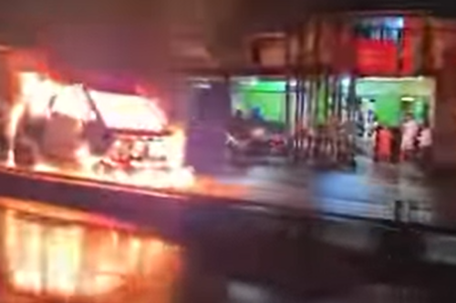 Wuling Air EV Terbakar di Bandung dan APAR Khusus Mobil Listrik