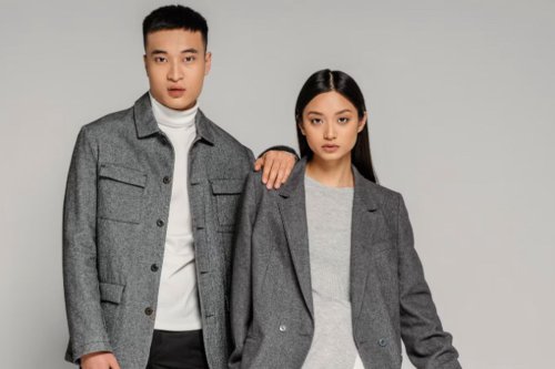 Tak Harus Pink, Ini 7 Dresscode Valentine yang Bisa Kamu Coba