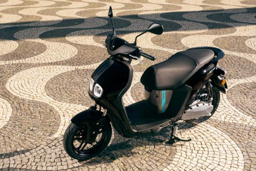 Yamaha Neos Uji Coba Motor Listrik Ojek Online Swap Baterai