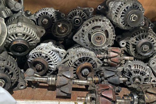 Perawatan Alternator Mobil di Musim Hujan: Cegah Kerusakan Elektrikal