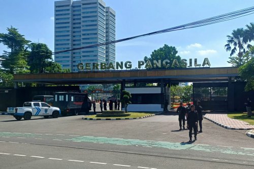Ribuan Buruh Gelar Demo di DPR RI dan Istana, Ini Enam Tuntutan Mereka