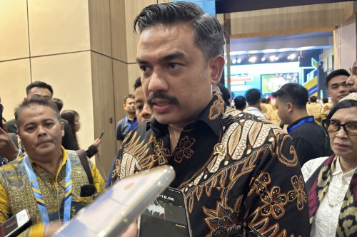 Menteri UMKM Datangi KPK soal Surat Kunjungan Istri ke Eropa