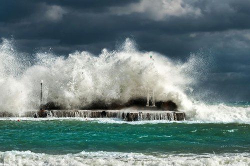 BMKG Peringatkan Potensi Banjir Rob di Pesisir Bali hingga 6 Januari 2026, Apakah Akibat Siklon Tropis?