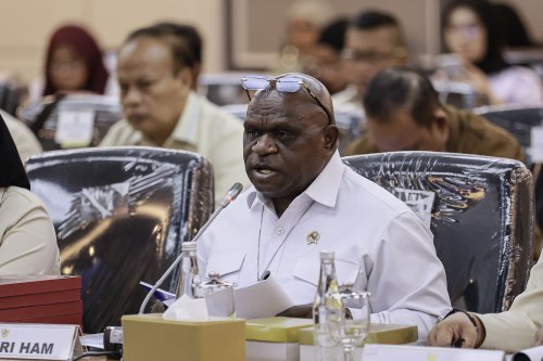Profil Natalius Pigai, Menteri HAM Kabinet Merah Putih yang Kerap Jadi Sorotan