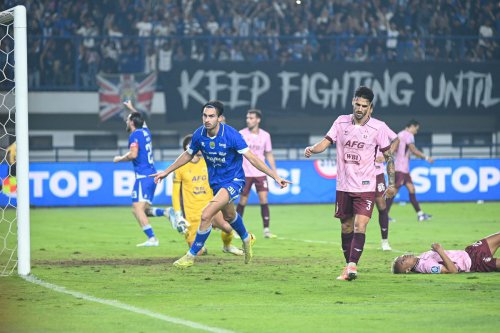 Bojan Hodak, Persib vs Persik, Super League, Persib Bandung, Persik Kediri, Bojan Hodak Bongkar Kunci Persib Eksploitasi Pertahanan Persik Kediri