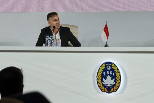 Pantau Latihan Persija, John Herdman Kepincut Pemain Muda untuk Timnas Indonesia