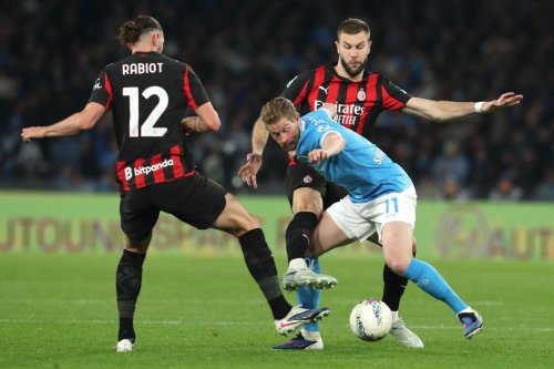 Allegri Menyerah Usai Hasil Napoli Vs AC Milan 1-0: Perburuan Scudetto Berakhir