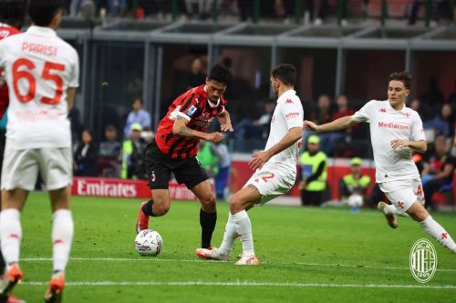 AC Milan, Liga Italia, Genoa vs Milan, klasemen Serie A, Klasemen Serie A, liga italia, Klasemen Liga Italia Usai Kemenangan Comeback Milan