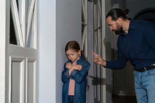 Top 5+ Dampak Buruk pada Mental Anak yang Sering Dibentak Orangtua