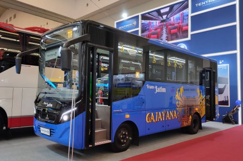 Bus Trans Jatim Malang Buatan Tentrem, Pakai Warna Biru Khas Arema