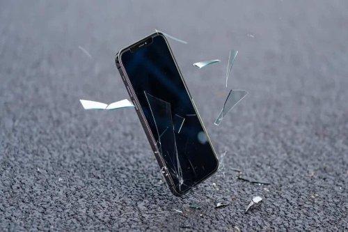 Makin Kuat, Layar HP Gorilla Glass Kini Tahan Aspal
