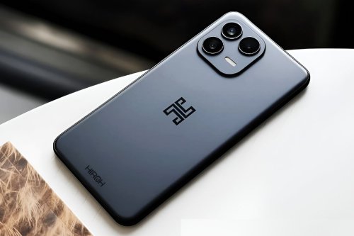 Ini Dia Hiroh Phone, HP yang Punya Tombol Fisik Darurat untuk Anti-sadap