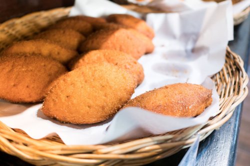 resep odading empuk dan enak, resep roti goreng tape singkong, resep roti goreng simple, cara membuat roti goreng dari tepung terigu, Resep Roti Goreng Tape, Ide Odading Selain Isi Cokelat dan Keju