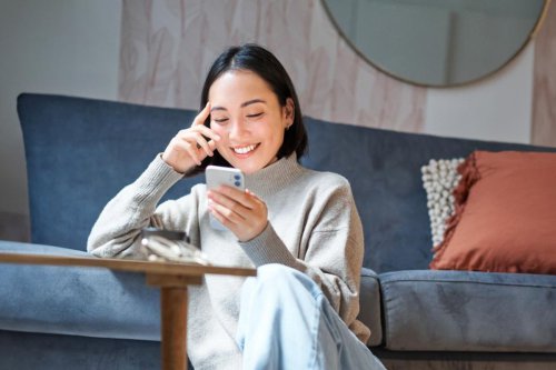 ghosting, cinta bertepuk sebelah tangan, dighosting, Ghosting vs. Ditolak Langsung, Mana yang Sebenarnya Lebih Menyakitkan?