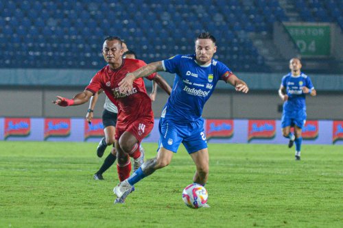 Persib, Persib Bandung, Semen Padang, Persib Bandung vs Semen Padang, Eduardo Almeida, Bojan Hodak, Prediksi Persib Vs Semen Padang, Faktor Maung Lebih Diunggulkan&nbsp;