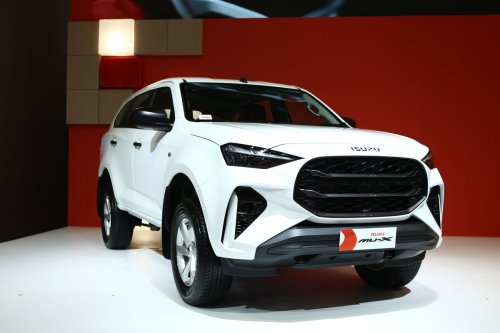 Spesifikasi New Isuzu MU-X 4WD di GIIAS 2025