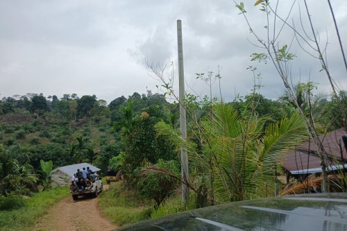 Warga Keluhkan Pindah Tiang Listrik Harus Bayar Rp 11 Juta, PLN Jelaskan Alasannya