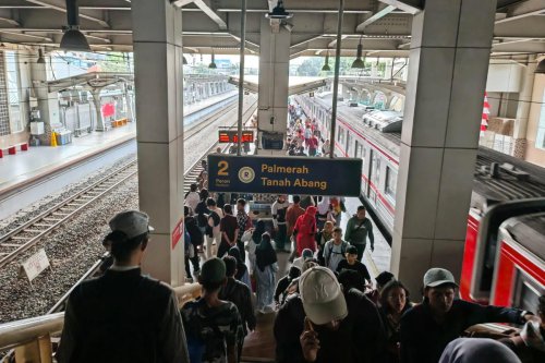 palmerah, KAI Commuter, demo dpr hari ini, Demo DPR Hari Ini Picu Gangguan Transportasi, Pemerintah Minta Maaf
