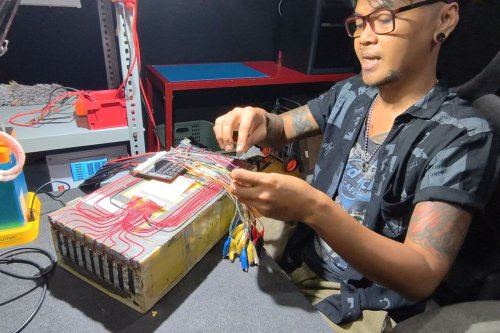 motor listrik, kalibrasi, baterai motor listrik, balancing baterai, Baterai Motor Listrik Drop? Jangan Buru-buru Ganti Sel, Cek Dulu Penyebabnya
