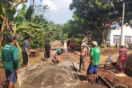 Alasan Warga Purbalingga Rela Patungan Perbaiki Jalan Rusak: Sudah Lapor, Tidak Dapat Respon