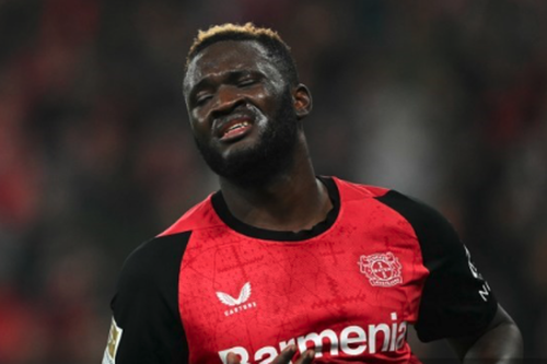 Victor Bonface Gagal Tes Medis, AC Milan Batalkan Kesepakatan