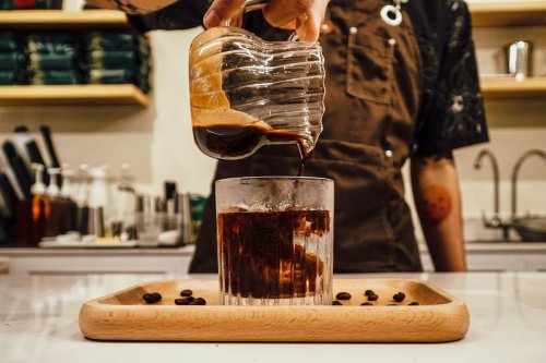 Semua Kopi Hitam, Apa Beda Long Black, Americano, dan Kopi Tubruk?