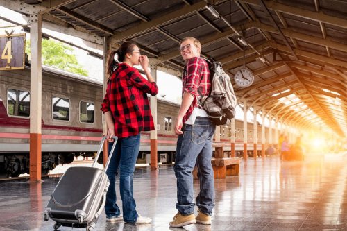 Pemerintah Beri Diskon Tiket Kereta, Pesawat, dan Kapal di Libur Nataru, Ini Jadwal dan Rinciannya