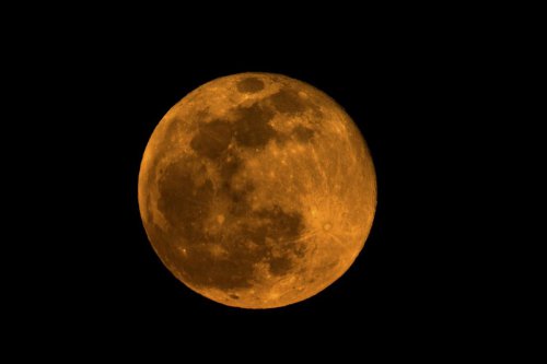 Fenomena Supermoon 5 November Jadi yang Terbesar dalam 2025, Ini Lokasi Pengamatan Terbaik
