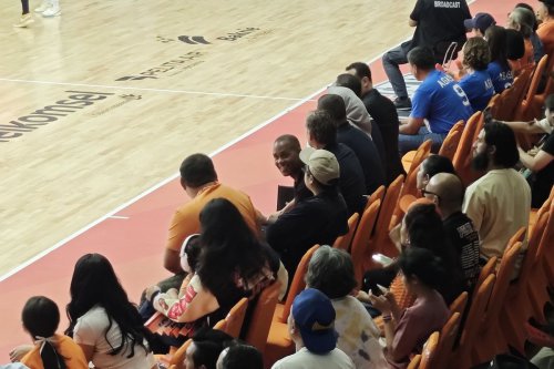 Patrick Kluivert Tonton Final IBL 2025 Selepas Pantau Timnas U23 Indonesia