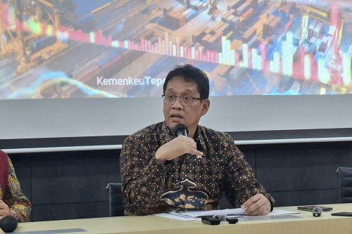 Menkeu Purbaya Tolak Legalkan Thrifting, Prioritaskan Industri Domestik