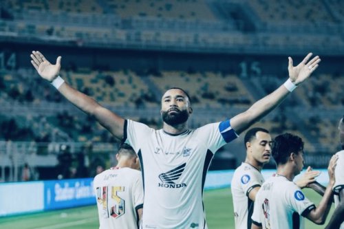 Bek PSM Yuran Fernandes Rayakan Prestasi Tanjung Verde Lolos Piala Dunia 2026