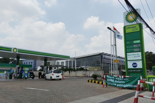 harga BBM, SPBU, harga solar, BP Ultimate Diesel Turun Harga, Simak Daftar Terbarunya
