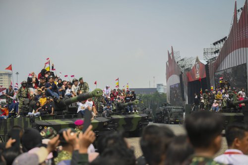 Lihat Canggihnya Alutsista dalam Acara HUT TNI di Monas