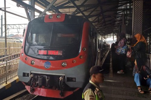 Stasiun Lempuyangan, KRL Jogja-Solo, jadwal KRL Jogja-Solo, stasiun tugu yogyakarta, Jadwal KRL Jogja-Solo Minggu, 23 November 2025 dari Stasiun Tugu dan Lempuyangan ke Solo