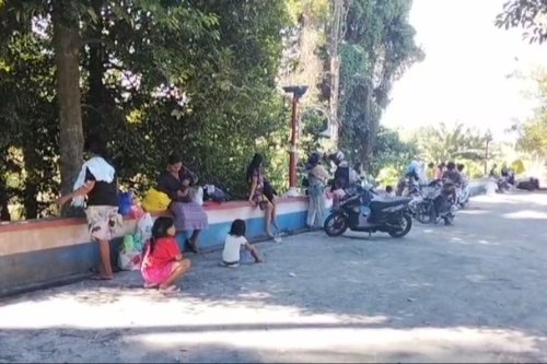 Warga Pesisir Halmahera Utara Mengungsi Usai Peringatan Tsunami akibat Gempa di Rusia