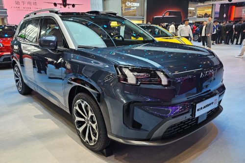 Pajak Kendaraan Listrik: GAC Aion Tawarkan Skema Harga Single Price
