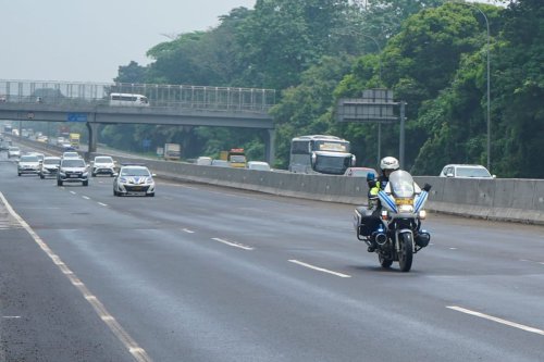 Kesalahan Pengemudi Saat Berkendara di Jalan Tol
