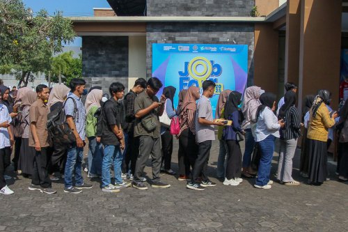 Tantangan Berat Mewujudkan Inklusi di Dunia Kerja