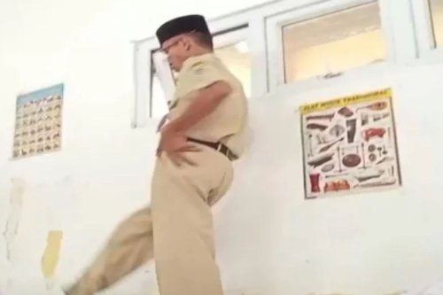 Guru Tendang Murid, video viral, guru tendang murid, guru tendang murid di demak, kekerasan guru terhadap siswa, Viral Guru Tendang Murid di Demak, Mengaku Khilaf dan Minta Maaf