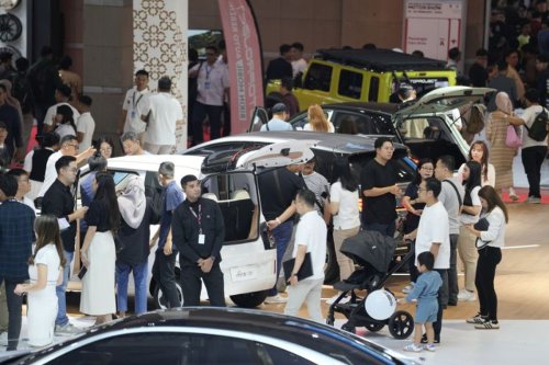 Penjualan Mobil Naik 12,5 Persen pada Januari-April 2026