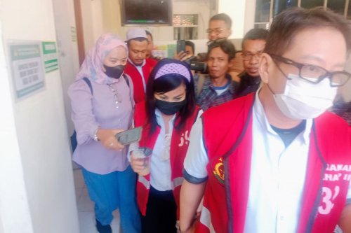 Surabaya, Jan Hwa Diana, gudang jan hwa diana, gudang Jan Hwa Diana Dibobol, gudang Jan Hwa Diana dibobol maling, Gudang Milik Pengusaha Jan Hwa Diana di Surabaya Dibobol Maling, Kerugian Capai Rp 5 Miliar