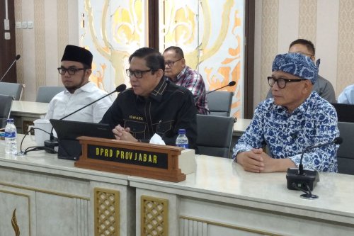 Tunjangan Rumah Rp71 Juta, Wakil Ketua DPRD Jabar: Tidak Cukup untuk Beli Rumah di Bandung