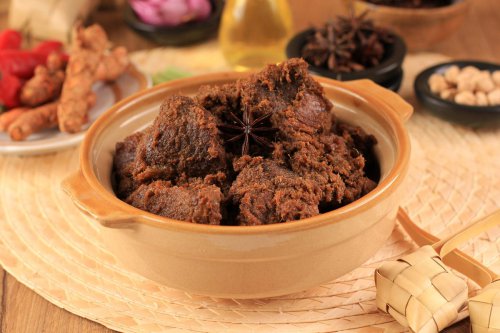 Resep Bumbu Rendang untuk 2 Kg Daging Sapi, Sajikan untuk Lebaran 2025