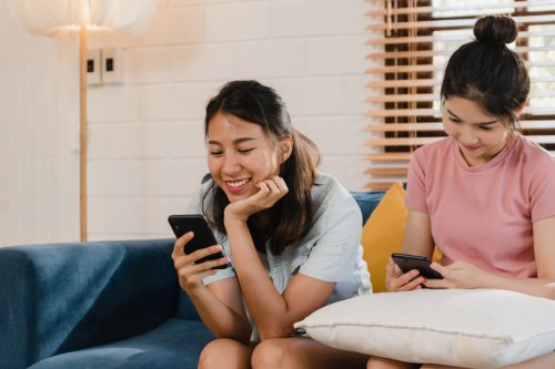 Komdigi Batasi Usia Pengguna Medsos untuk Anak dan Remaja Mulai 28 Maret 2026