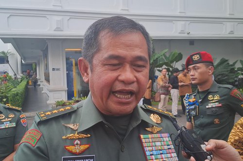2 WNA Australia Diduga Pasok Senjata ke KKB, KSAD Maruli Akui Luasnya Jalur Masuk Jadi Tantangan